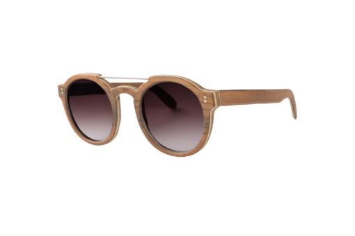 Lunettes en bois VuDuSud faites à la main. Créations de lunettes en bois originales pour les femmes et les homme pour la vue ou protéger ses contre le soleil.
